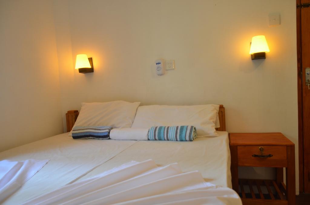 טיסמהרמה Yaye Guest House מראה חיצוני תמונה